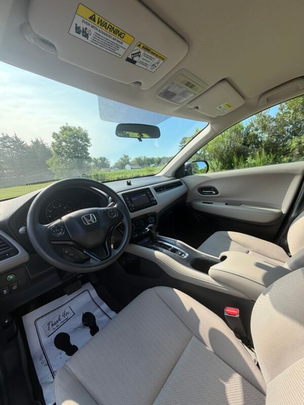 2017 HONDA HR-V LX 90 K MILES