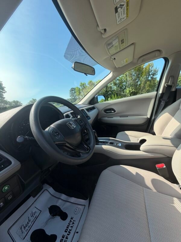 2017 HONDA HR-V LX 90 K MILES