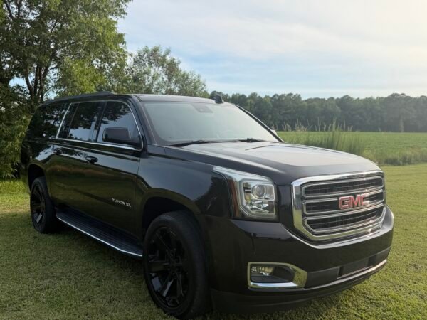 2019 GMC YUKON XL SLE 69 K MILLAS