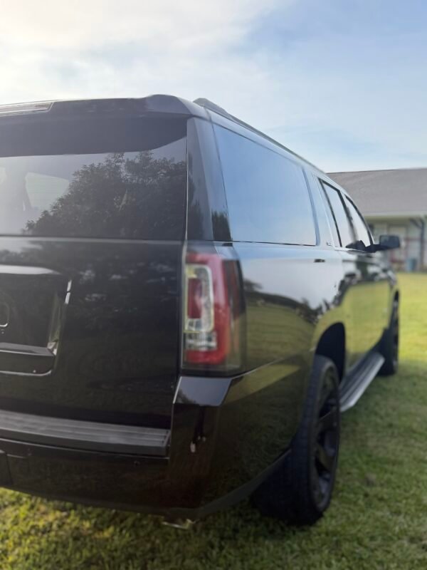 2019 GMC YUKON XL SLE 69 K MILLAS
