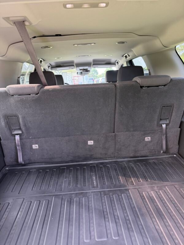 2019 GMC YUKON XL SLE 69 K MILLAS