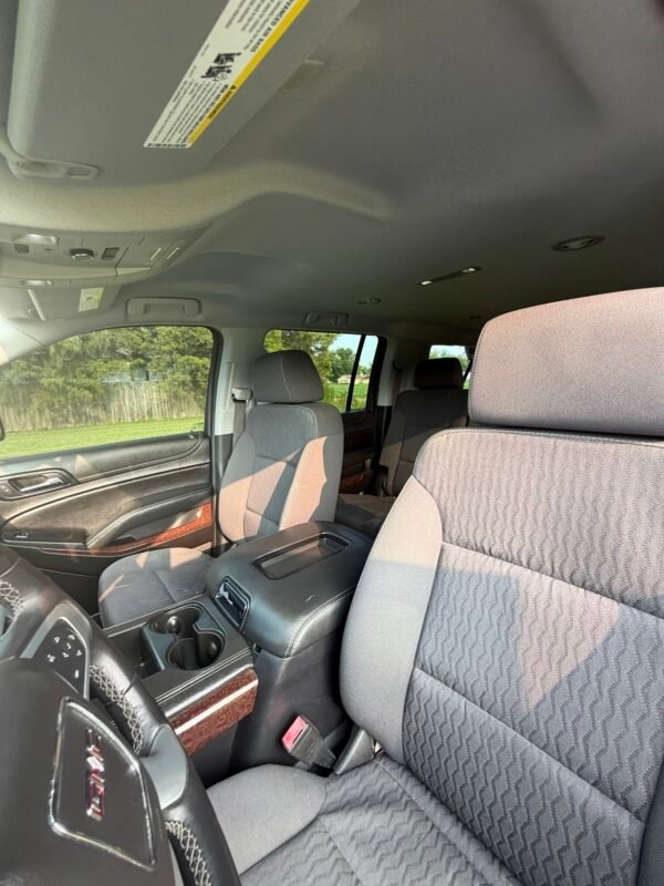 2019 GMC YUKON XL SLE 69 K MILLAS