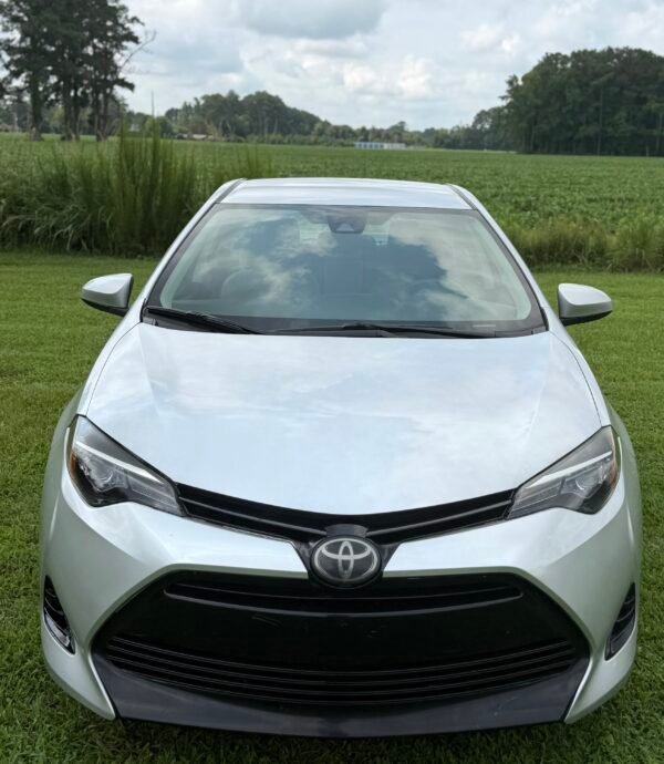 2018 TOYOTA COROLLA LE 92 K MILLAS