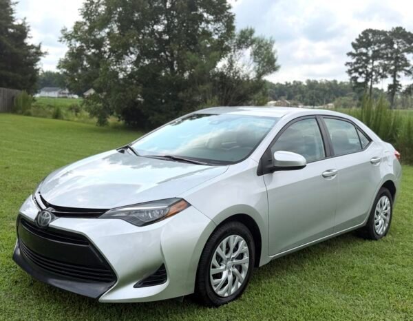 2018 TOYOTA COROLLA LE 92 K MILLAS