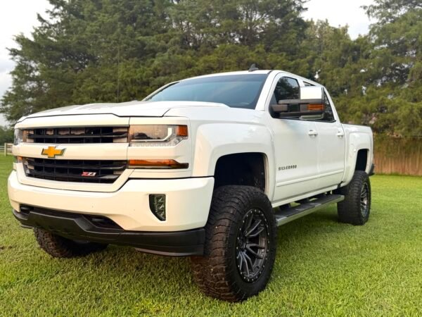 2016 Chevrolet Silverado Crew Cab LT 88 K MILLAS