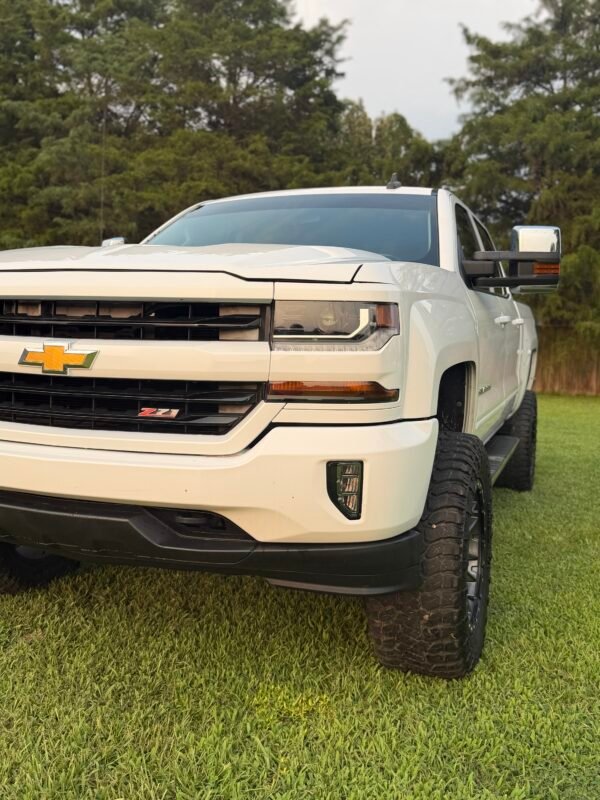 2016 Chevrolet Silverado Crew Cab LT 88 K MILLAS