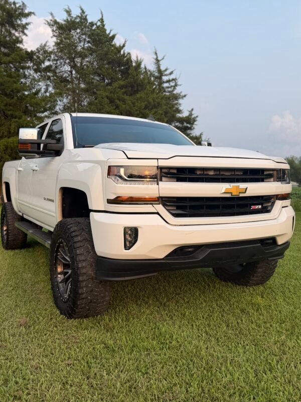 2016 Chevrolet Silverado Crew Cab LT 88 K MILLAS