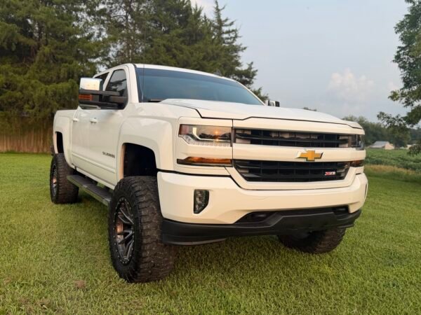2016 Chevrolet Silverado Crew Cab LT 88 K MILLAS