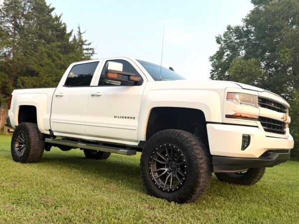 2016 Chevrolet Silverado Crew Cab LT 88 K MILLAS
