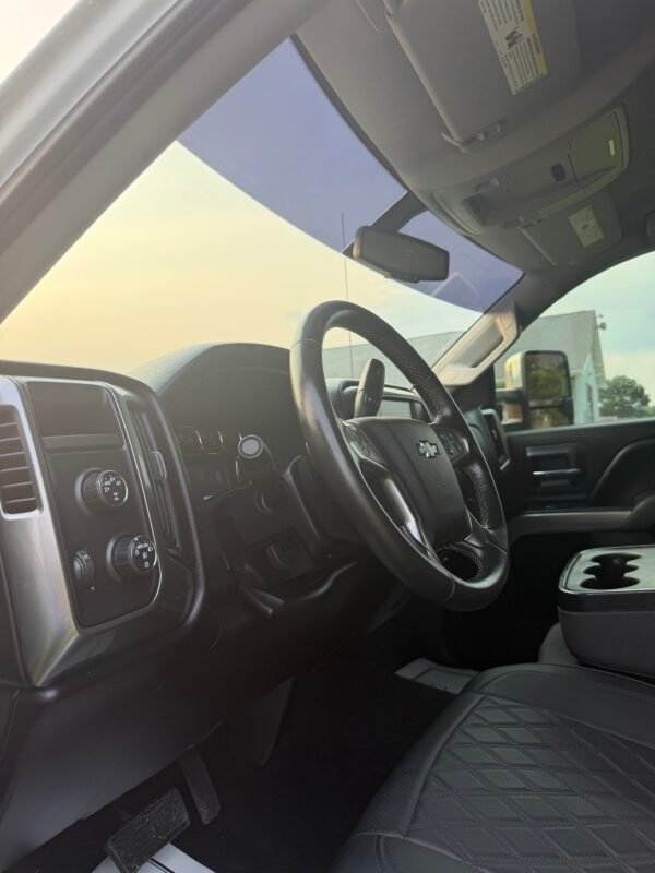 2016 Chevrolet Silverado Crew Cab LT 88 K MILLAS