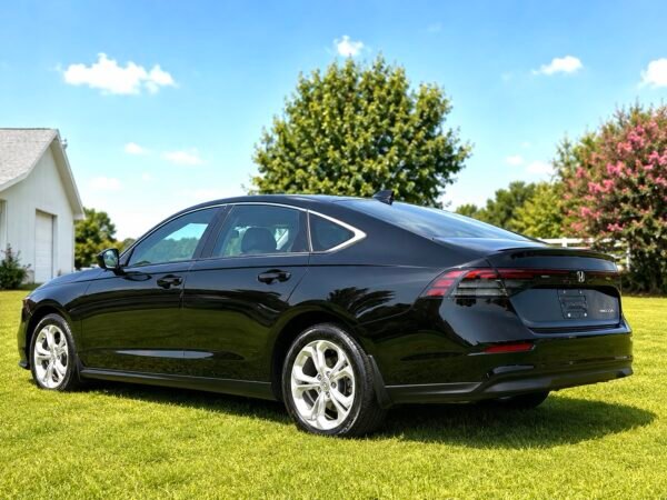 2025 HONDA ACCORD LX SEDAN 12 MIL MILLAS