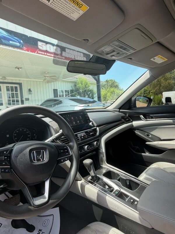 2018 HONDA ACCORD EX 200,000 MILLAS