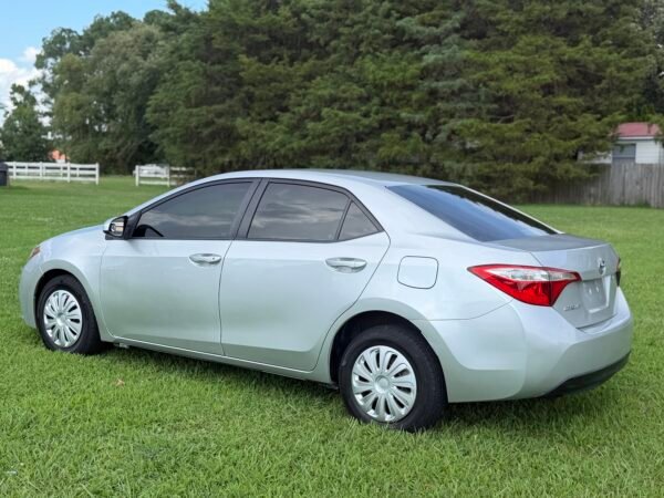 img_2418-2 2015 TOYOTA COROLLA L 174 MIL MILLAS