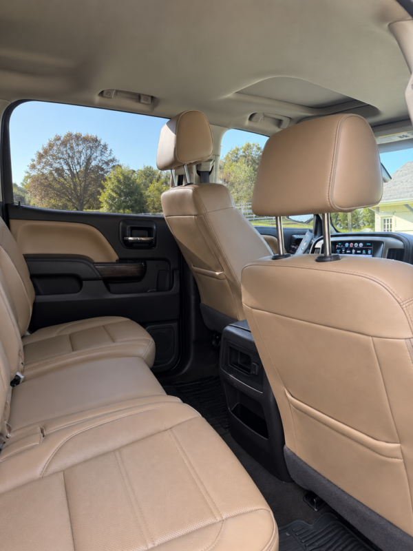 2018 GMC SIERRA DENALI 185 MIL MILLAS