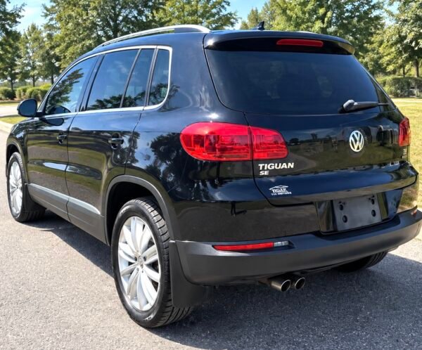 2016 VOLKSWAGEN TIGUAN SE 93,000 MILLAS