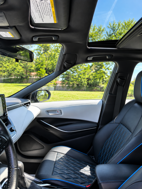 2022 TOYOTA COROLLA SE 55,000 MILLAS