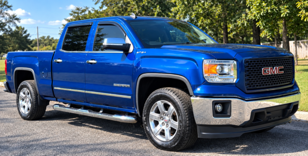 2014 GMC SIERRA SLT 117,000 MILLAS