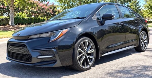 2022 TOYOTA COROLLA SE 55,000 MILLAS