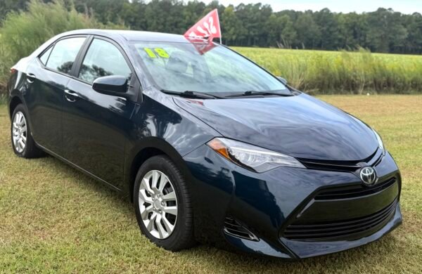 2018 TOYOTA COROLLA LE SEDAN 53 MIL MILLAS