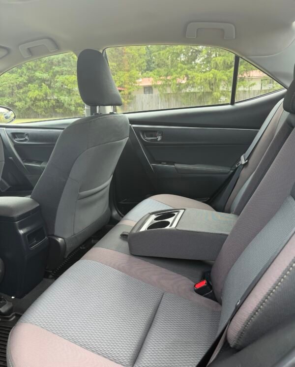 2018 TOYOTA COROLLA LE SEDAN 53 MIL MILLAS
