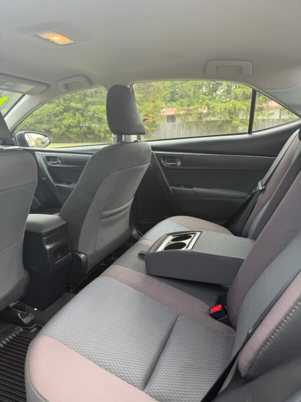 2018 TOYOTA COROLLA LE SEDAN 53 MIL MILLAS
