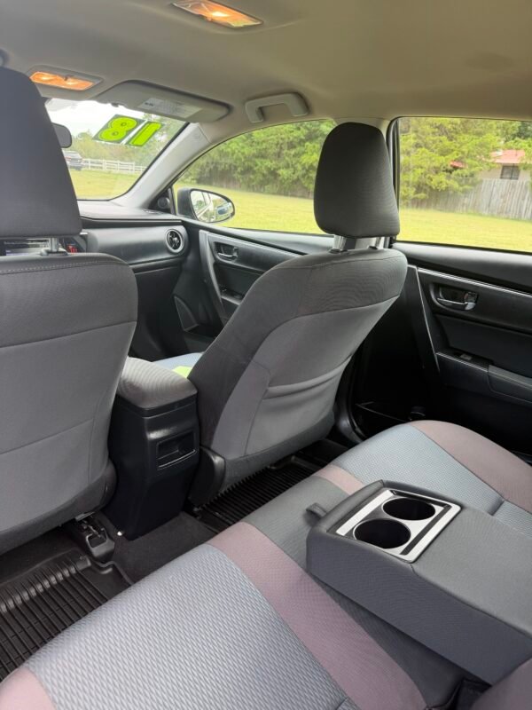2018 TOYOTA COROLLA LE SEDAN 53 MIL MILLAS
