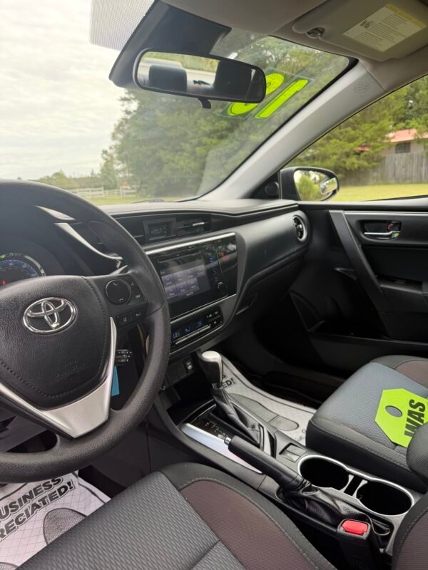 2018 TOYOTA COROLLA LE SEDAN 53 MIL MILLAS