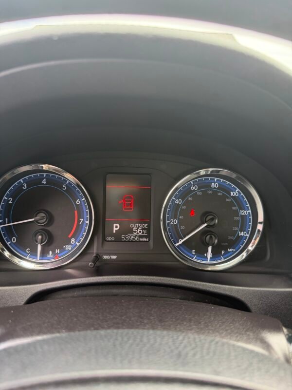 2018 TOYOTA COROLLA LE SEDAN 53 MIL MILLAS