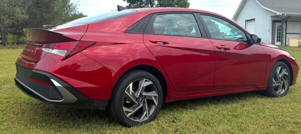2025 HYUNDAI ELANTRA SEL SPORT 30 MIL MILLAS