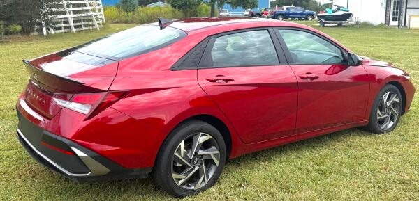 2025 HYUNDAI ELANTRA SEL SPORT 30 MIL MILLAS
