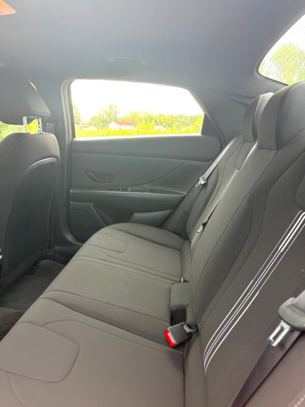 2025 HYUNDAI ELANTRA SEL SPORT 30 MIL MILLAS