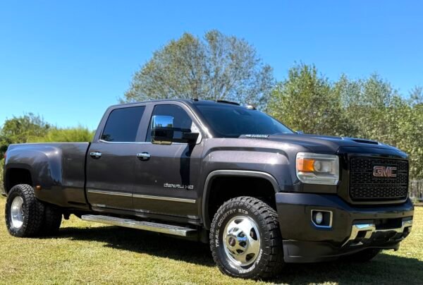 2016 GMC SIERRA 3500HD DENALI 244 K MILES