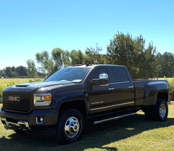 2016 GMC SIERRA 3500HD DENALI 244 K MILES