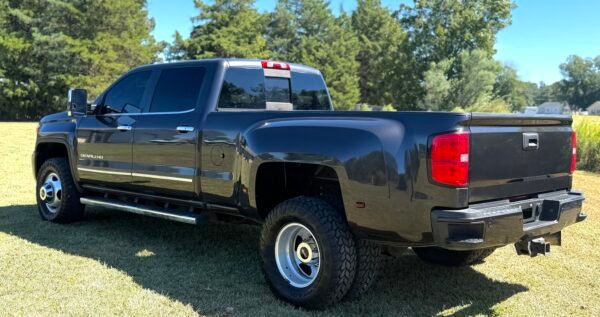 2016 GMC SIERRA 3500HD DENALI 244 K MILES