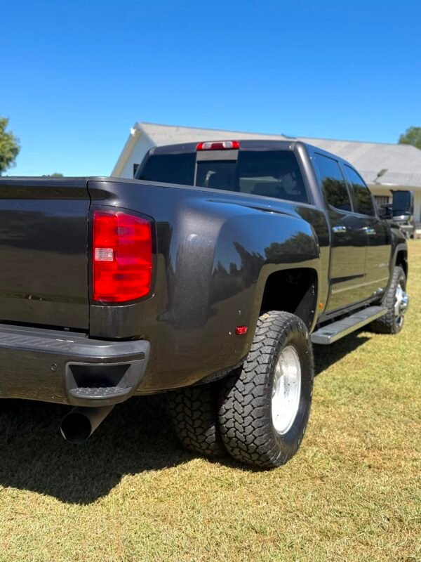 2016 GMC SIERRA 3500HD DENALI 244 K MILES