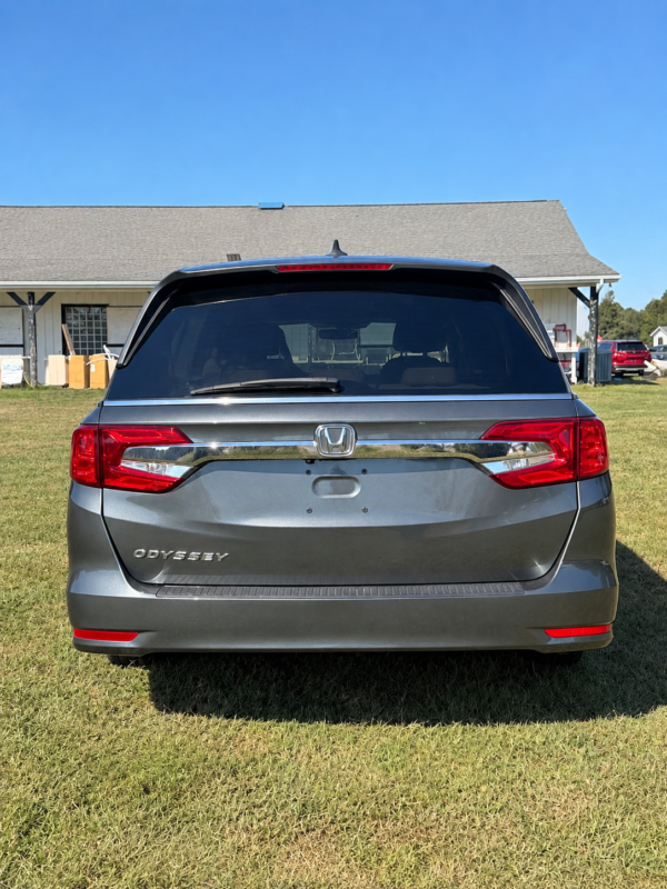 4b3685d4-0791-4b1e-a7c1-14e6665ffa0a-3 2019 HONDA ODYSSEY EXL 47,000 MILLAS