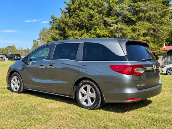 ac54e1a2-0bc1-426b-ba88-a15dad93f23e-2 2019 HONDA ODYSSEY EXL 47,000 MILLAS