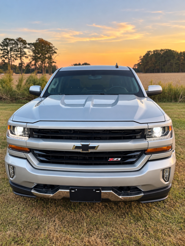 2018 CHEVROLET SILVERADO Z71 LT 111,000 MILLAS
