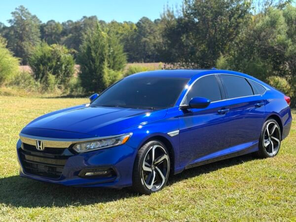img_5740-8 2020 HONDA ACCORD SPORT 41,000 MILLAS