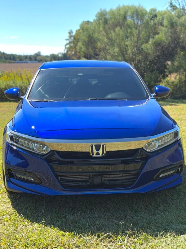 img_5742-3 2020 HONDA ACCORD SPORT 41,000 MILLAS